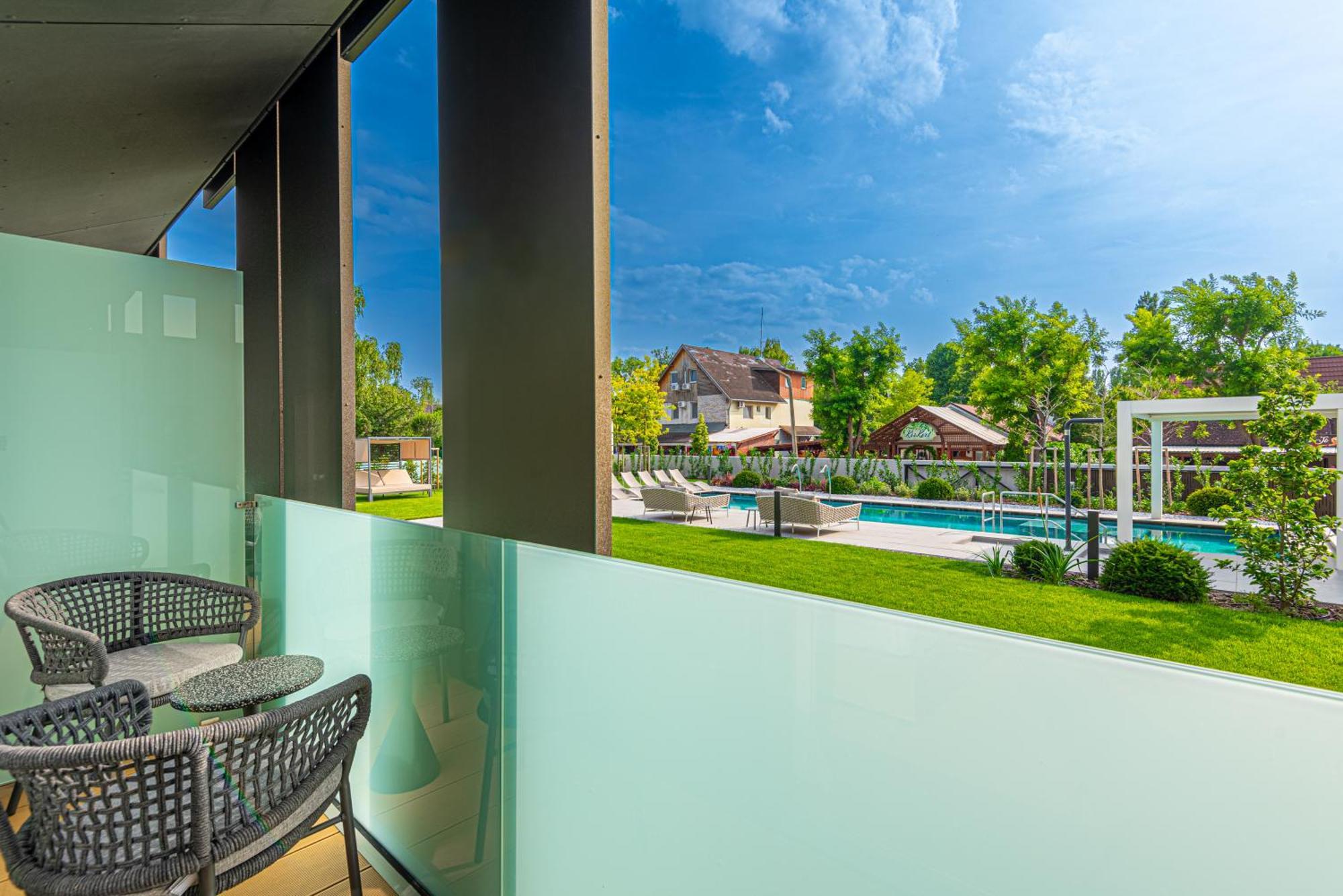 Reed Luxury Hotel By Balaton Siofok Exterior photo