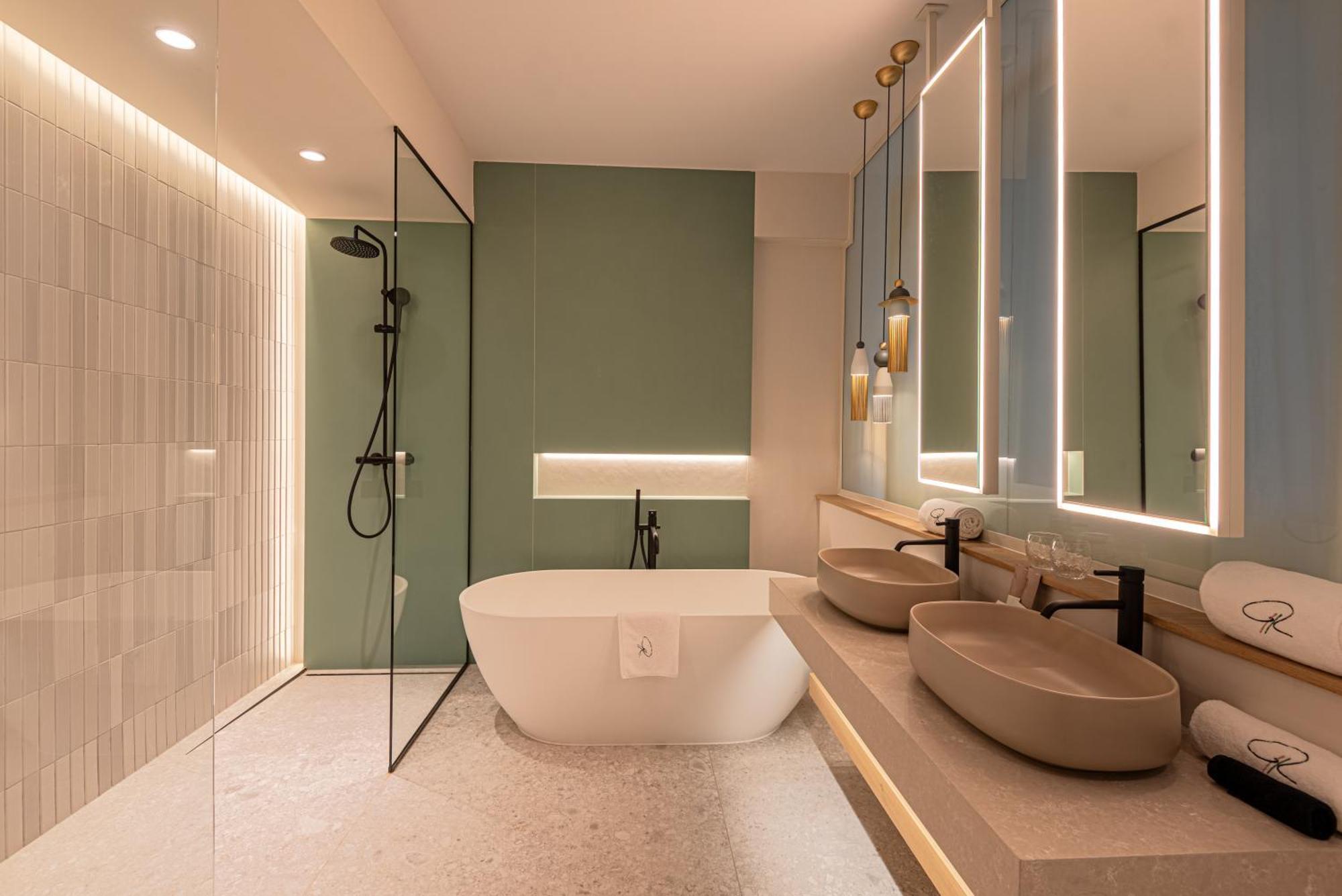 Reed Luxury Hotel By Balaton Siofok Exterior photo