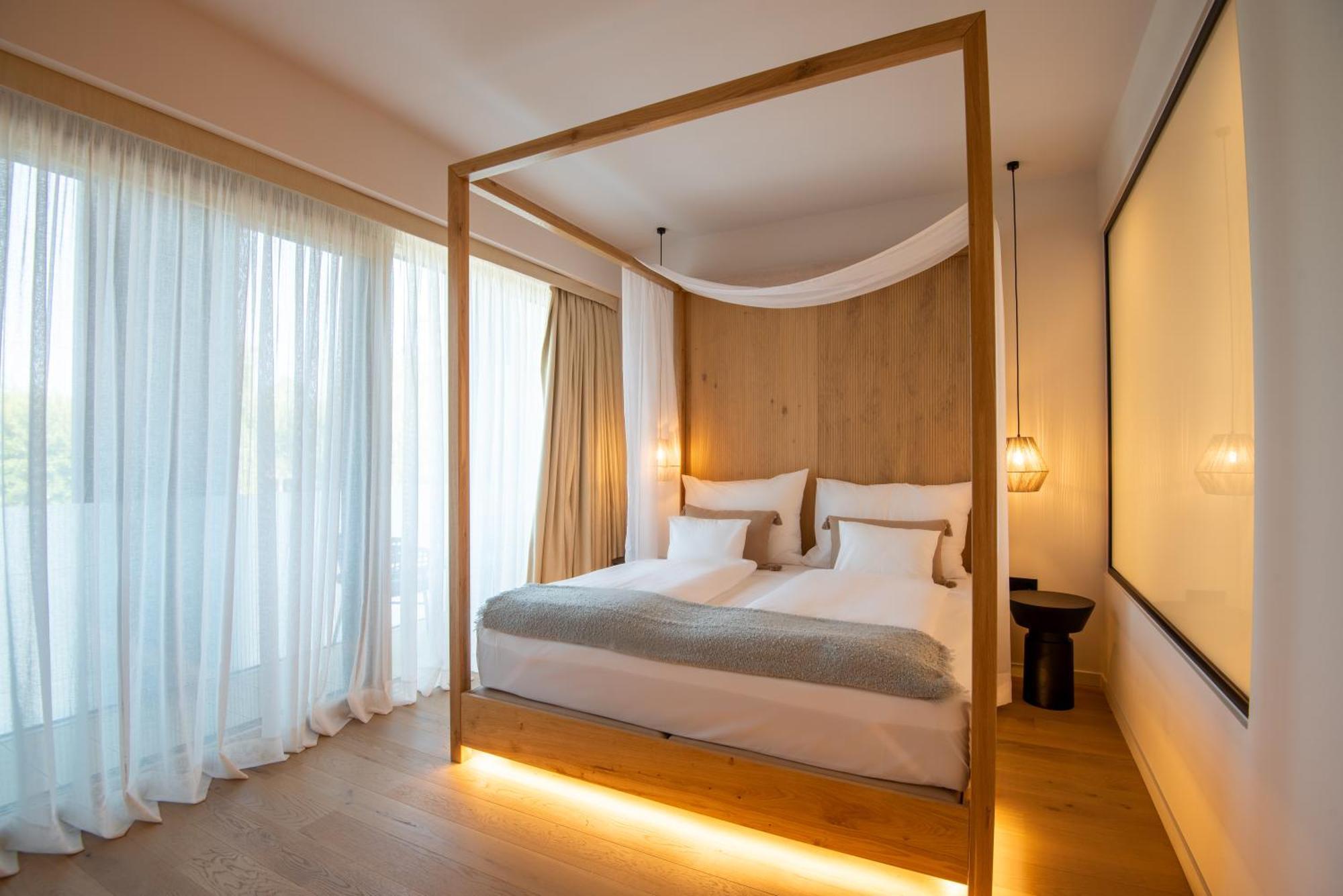 Reed Luxury Hotel By Balaton Siofok Exterior photo