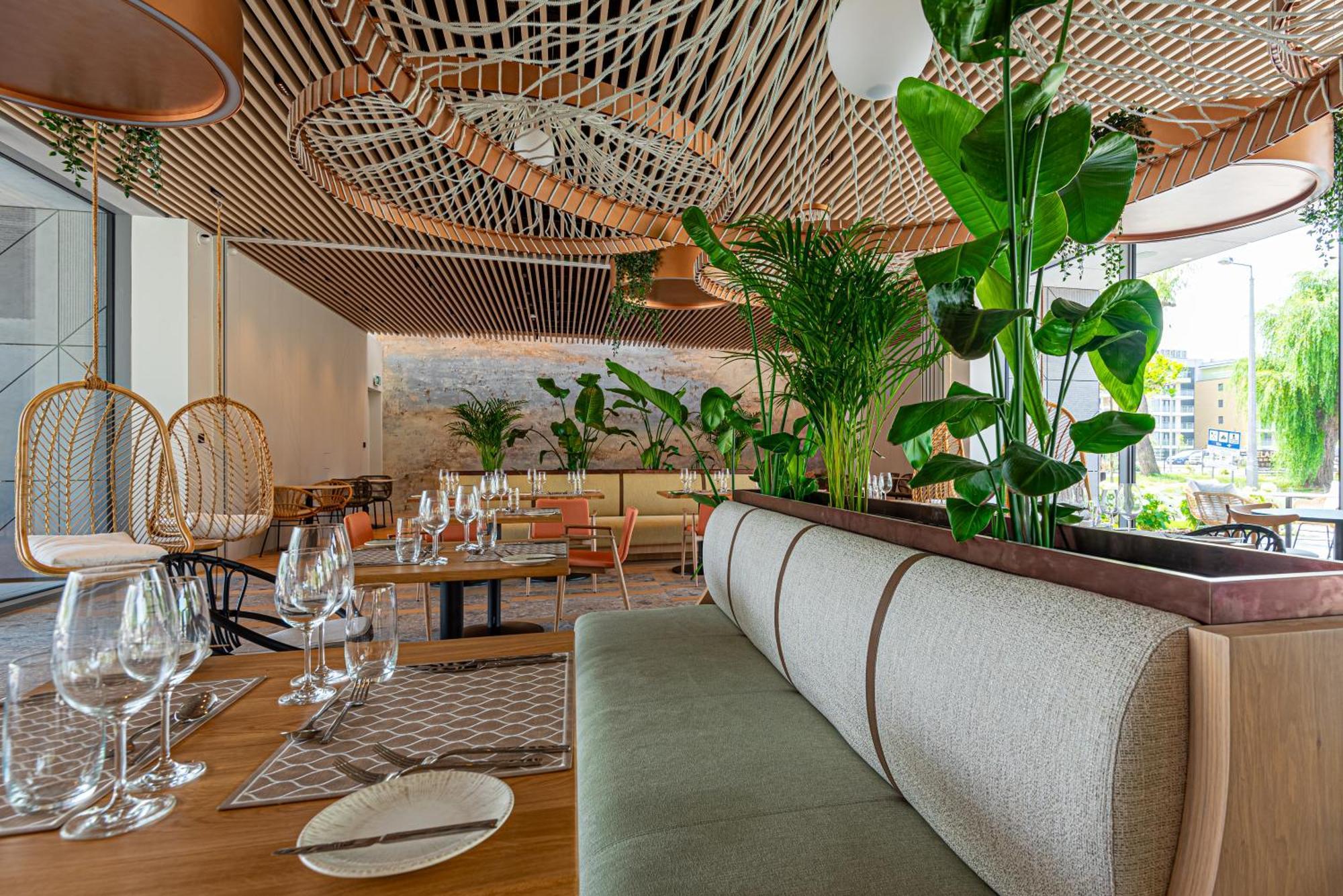 Reed Luxury Hotel By Balaton Siofok Exterior photo