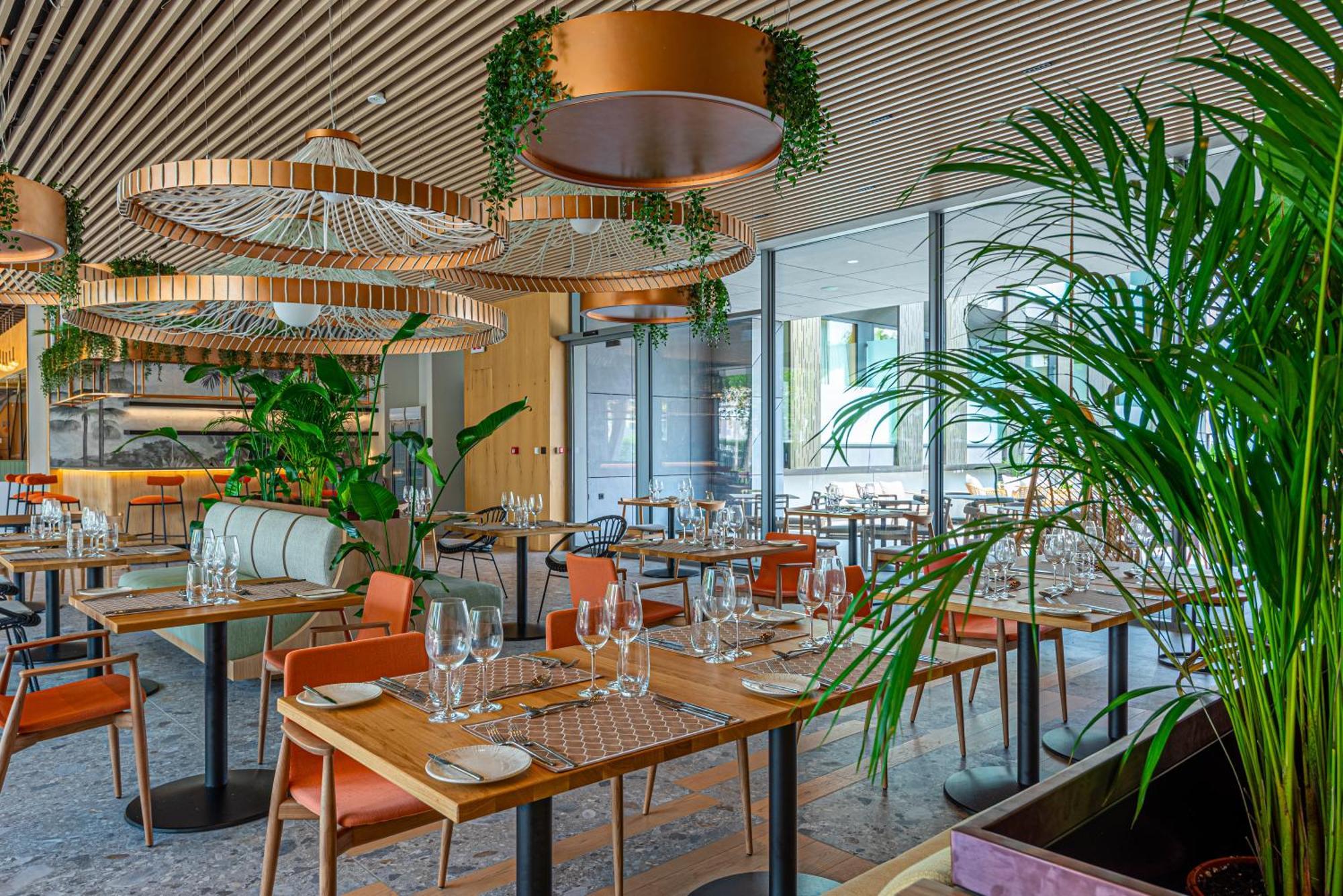 Reed Luxury Hotel By Balaton Siofok Exterior photo